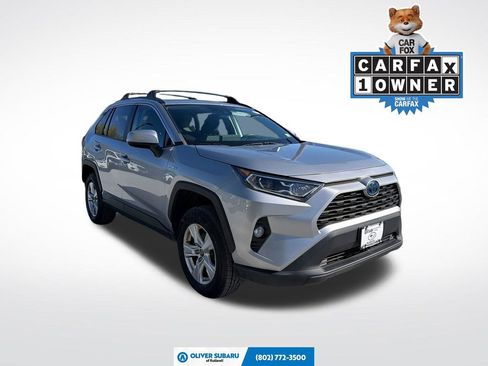 Used 2021 Toyota RAV4 XLE w/ Convenience Package AWD/4WD image 1