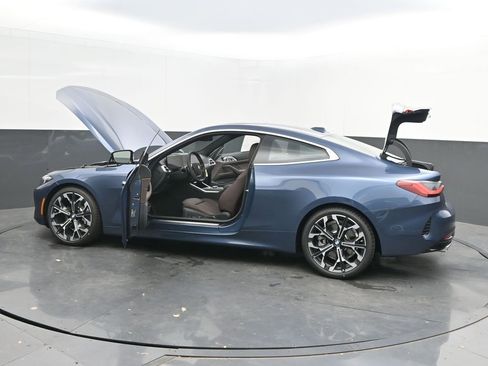 New 2026 BMW 430i Coupe w/ Premium Package image 45