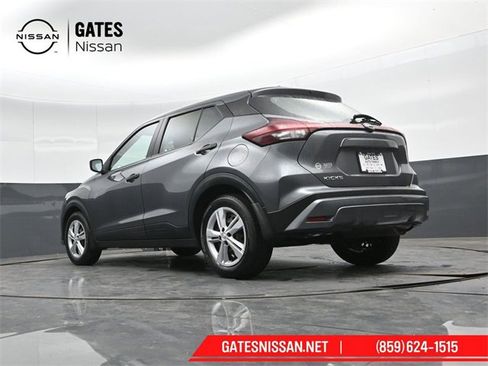 Used 2024 Nissan Kicks S image 42