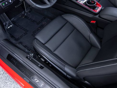 Certified 2026 Porsche 911 Carrera GTS RWD image 27