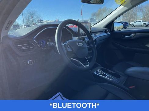 Used 2022 Ford Escape Titanium w/ Class II Trailer Tow Package image 11