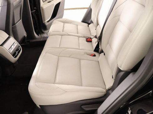 New 2026 Lincoln Nautilus Premier w/ Equipment Group 102A AWD/4WD image 12