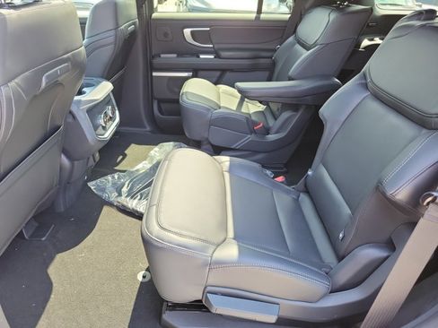 New 2026 Ford Expedition Platinum AWD/4WD image 13