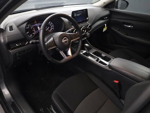 Certified 2025 Nissan Sentra SV w/ All-Weather Package image 9