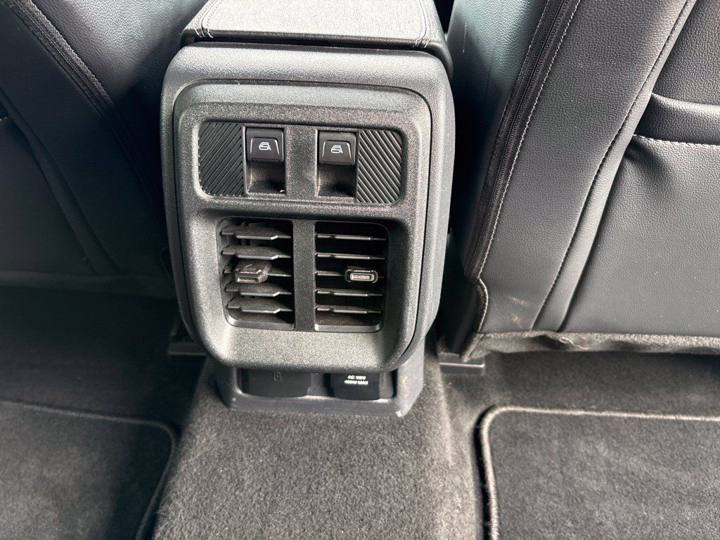 Used 2025 Ford Bronco Outer Banks AWD/4WD image 27