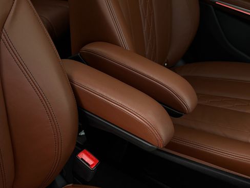 Used 2022 BMW X7 M50i image 55