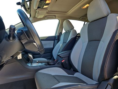 Used 2019 Subaru Crosstrek 2.0i Premium w/ Moonroof Package image 27