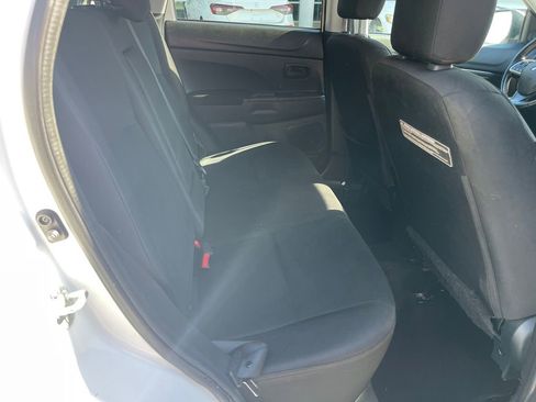 Used 2015 Mitsubishi Outlander Sport ES image 17