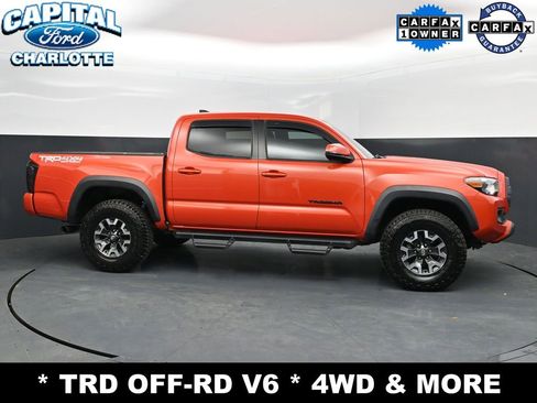 Used 2018 Toyota Tacoma TRD Off-Road w/ Technology Package AWD/4WD image 26