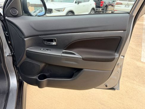 Used 2024 Mitsubishi Outlander Sport AWD image 11