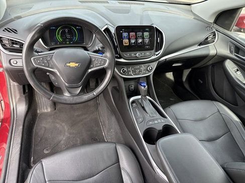 Used 2018 Chevrolet Volt Premier FWD image 18