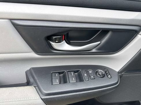 Certified 2020 Honda CR-V LX image 19