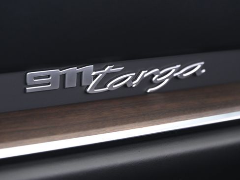 Used 2022 Porsche 911 Targa 4S image 28