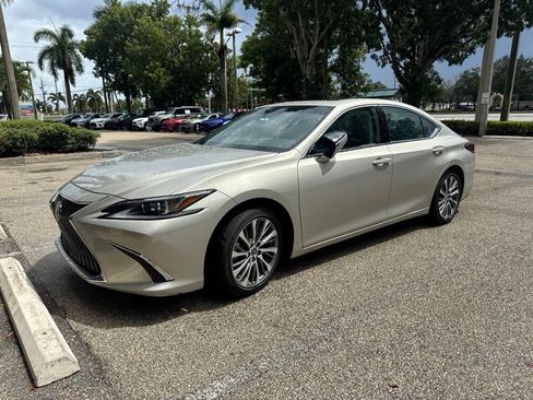 Certified 2020 Lexus ES 350 w/ Premium Package FWD image 11