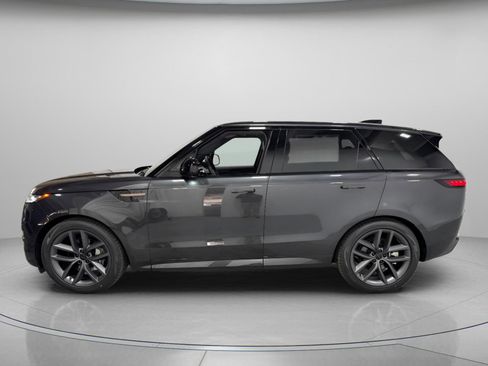New 2026 Land Rover Range Rover Sport SE image 2