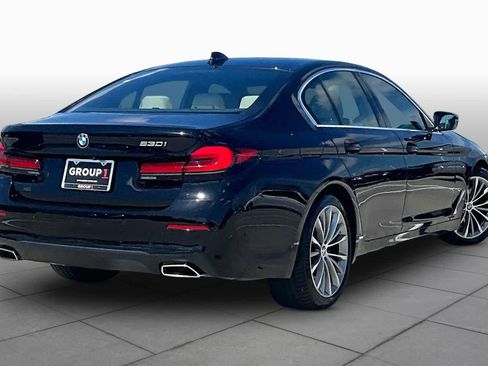 Used 2023 BMW 530i w/ Premium Package RWD image 12