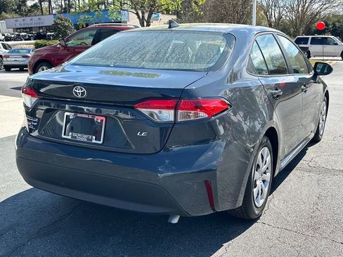 Used 2024 Toyota Corolla LE image 3