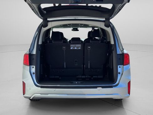 Certified 2026 Honda Odyssey Touring image 7