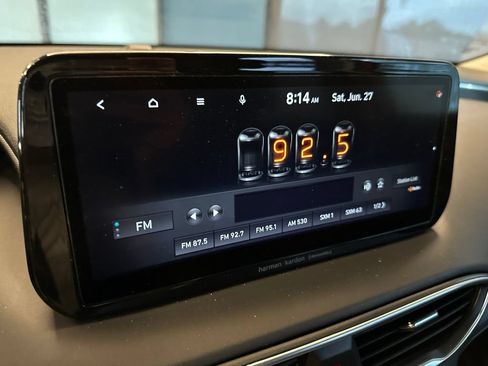 Used 2022 Hyundai Santa Fe SEL w/ Convenience + Premium Package AWD/4WD image 13