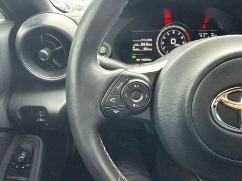 Used 2024 Toyota GR86 Premium RWD image 20