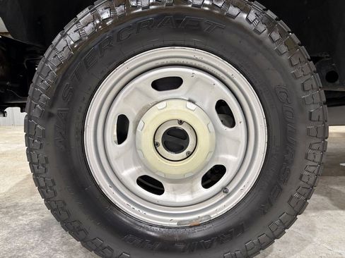 Used 2017 Ford F350 XL image 23