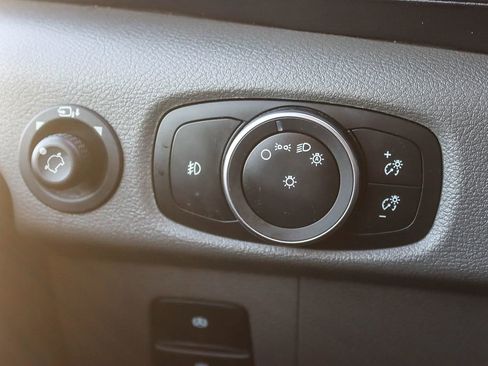 Used 2022 Ford Transit 350 XLT image 51