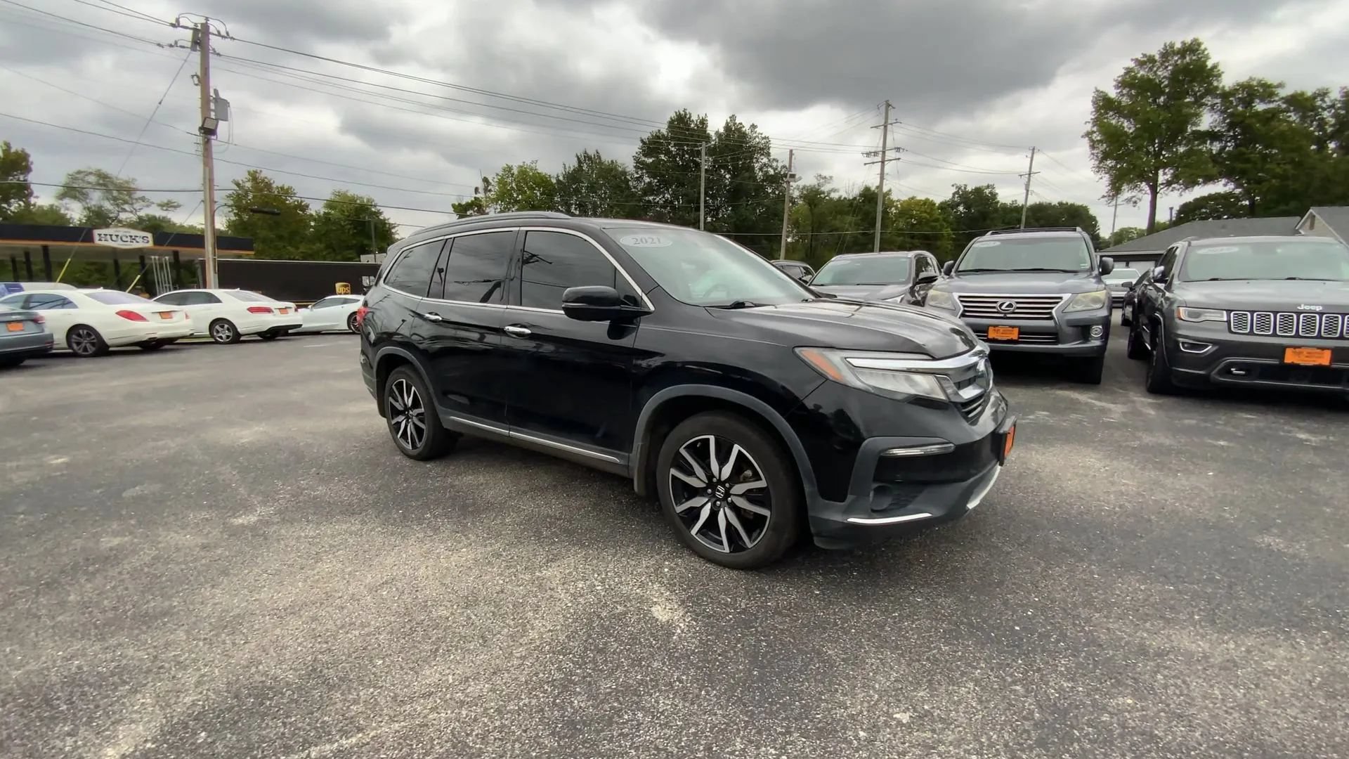 Used 2021 Honda Pilot Touring image 2