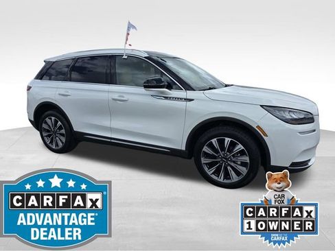 Used 2022 Lincoln Corsair Reserve w/ Elements Package FWD image 1