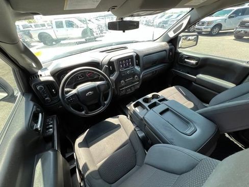 Used 2021 Chevrolet Silverado 1500 Custom Trail Boss AWD/4WD image 16