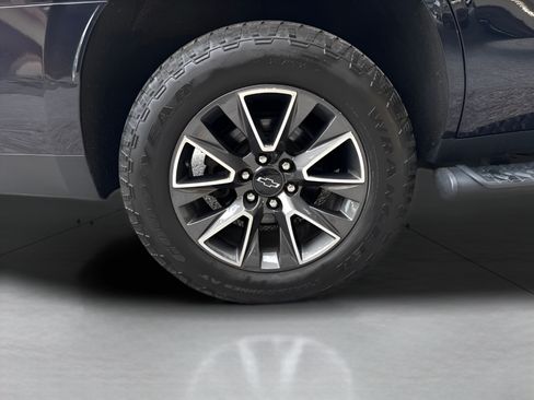 Used 2022 Chevrolet Tahoe Z71 AWD/4WD image 15