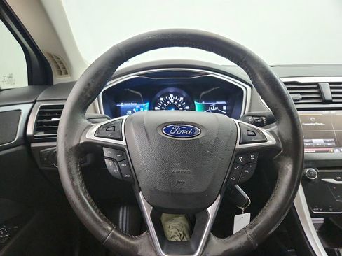 Used 2014 Ford Fusion SE FWD image 16