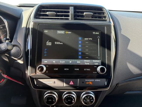 Used 2025 Mitsubishi Outlander Sport LE image 20