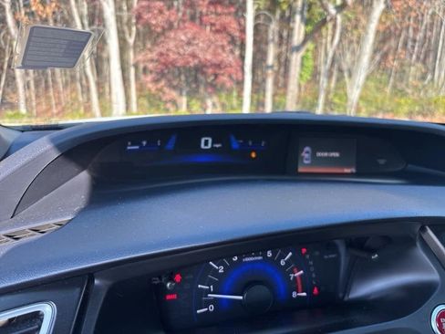 Used 2015 Honda Civic EX-L image 18