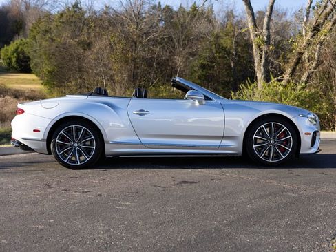 New 2026 Bentley Continental GT image 11