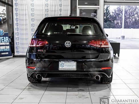 Used 2019 Volkswagen Golf S image 13