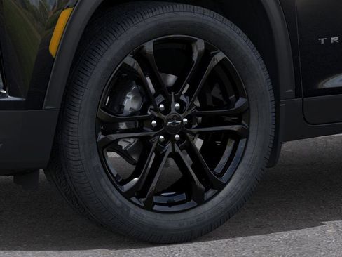 New 2026 Chevrolet Traverse LT w/ Driver Confidence Package image 9