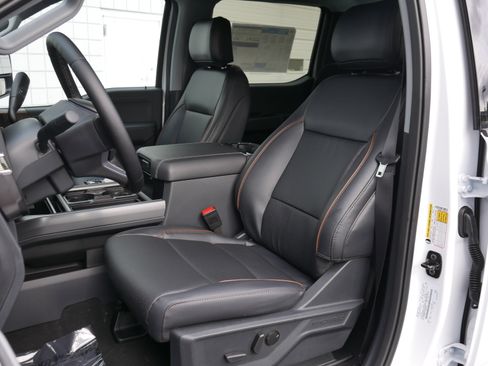 New 2026 Ford F350 Lariat w/ Lariat Ultimate Package image 39