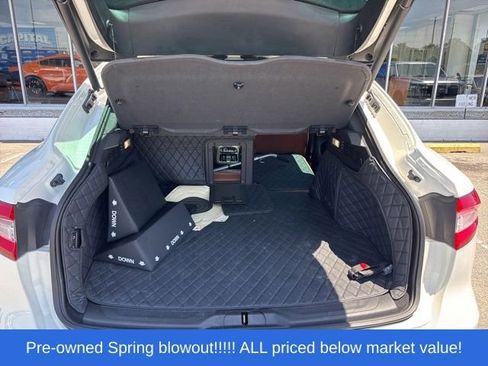 Used 2019 Maserati Levante AWD/4WD image 16