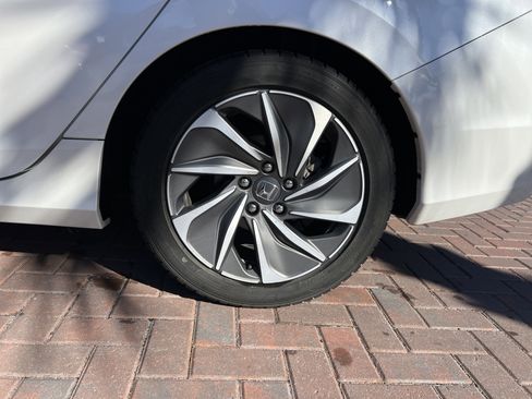 Used 2019 Honda Insight Touring image 13