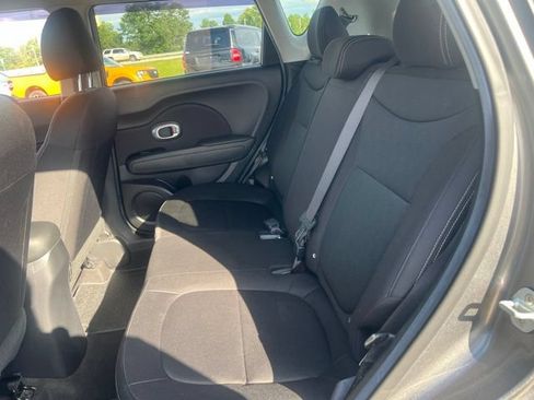Used 2017 Kia Soul w/ Convenience Package FWD image 25