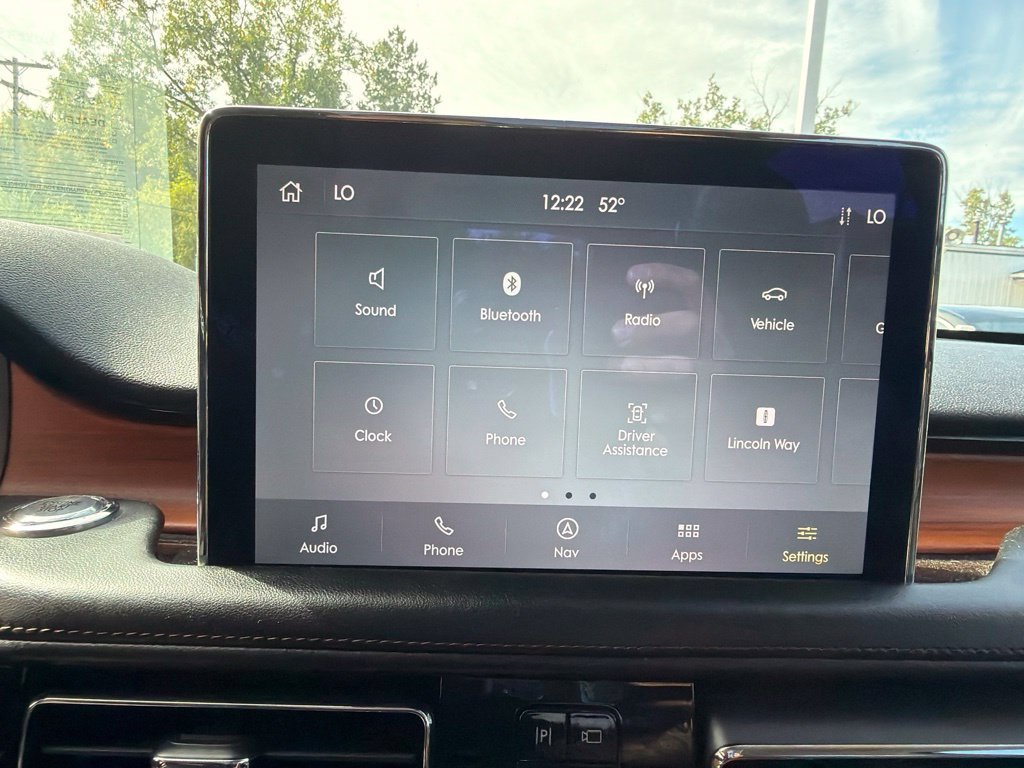 Used 2020 Lincoln Aviator Reserve w/ Equipment Group 201A AWD/4WD image 34