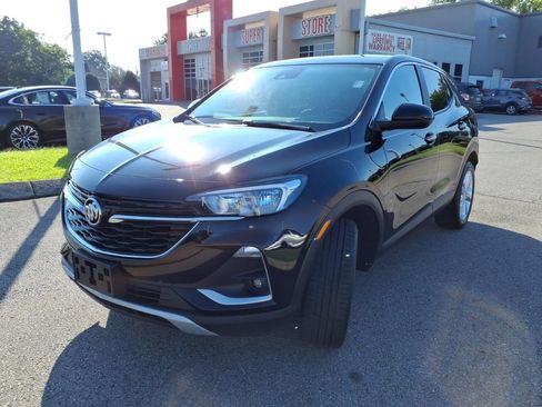 Used 2023 Buick Encore GX Preferred w/ Cold Weather Comfort Package AWD/4WD image 19