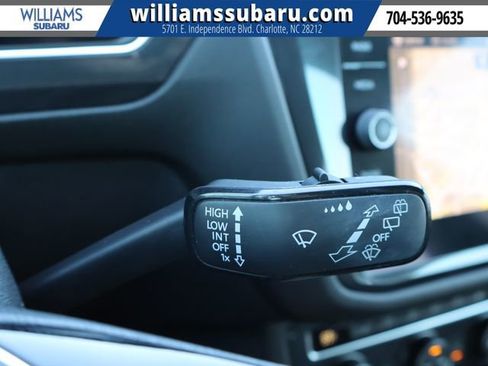 Used 2021 Volkswagen Tiguan SEL Premium R-Line AWD/4WD image 25