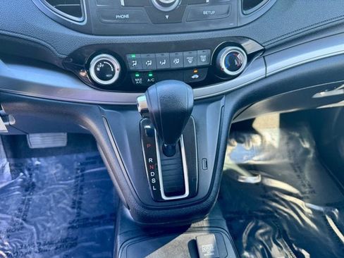 Used 2015 Honda CR-V LX image 17