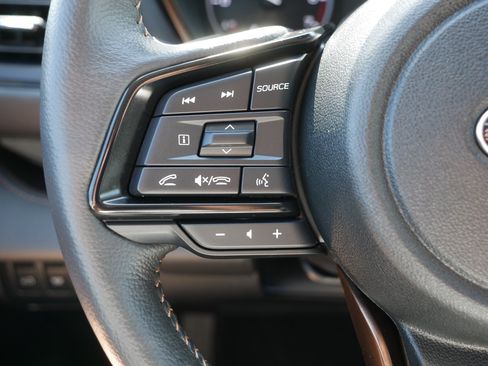 Certified 2025 Subaru Ascent Bronze Edition AWD/4WD image 31