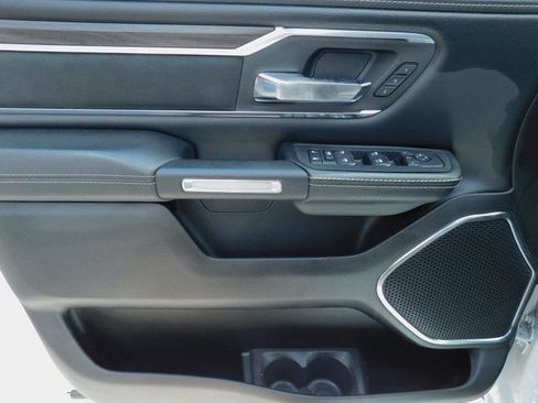 Used 2025 RAM 1500 Laramie image 7