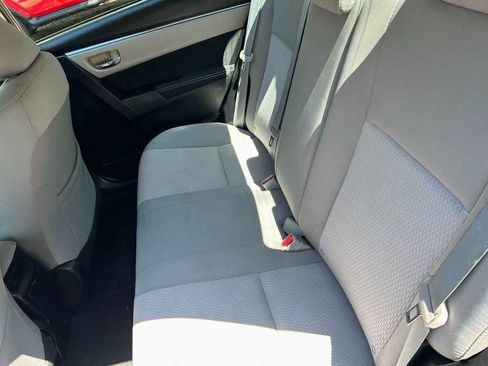 Used 2014 Toyota Corolla LE FWD image 11