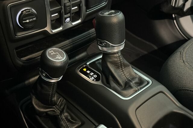 New 2026 Jeep Wrangler Unlimited Sport AWD/4WD image 18