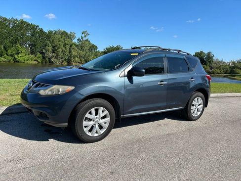 Used 2013 Nissan Murano SV w/ Value Pkg FWD image 2