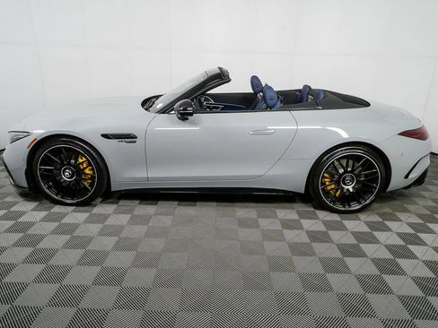 Used 2025 Mercedes-Benz SL 63 AMG 4MATIC image 36